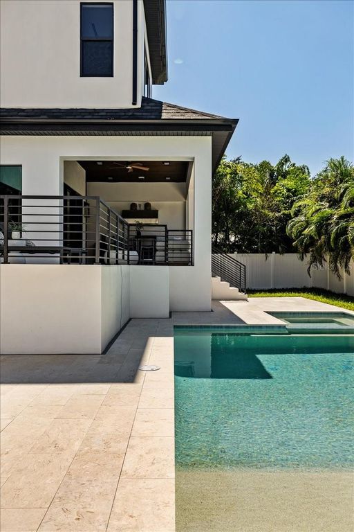 Image 93 of property listing at 3615 S LIGHTNER DRIVE, Tampa, FL 33629