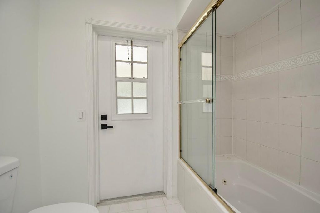 Image 27 of property listing at 6749 S Grande Drive, Boca Raton, FL 33433