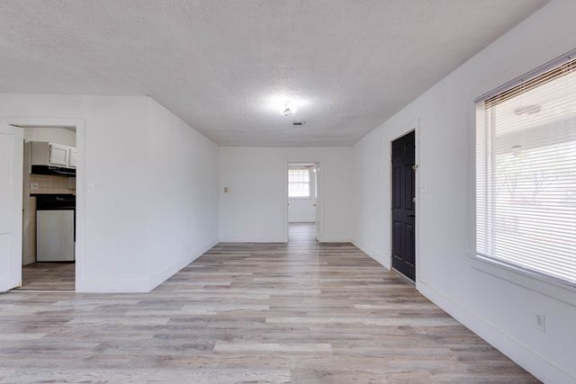 107 W 10th St, Big Spring, TX 79720