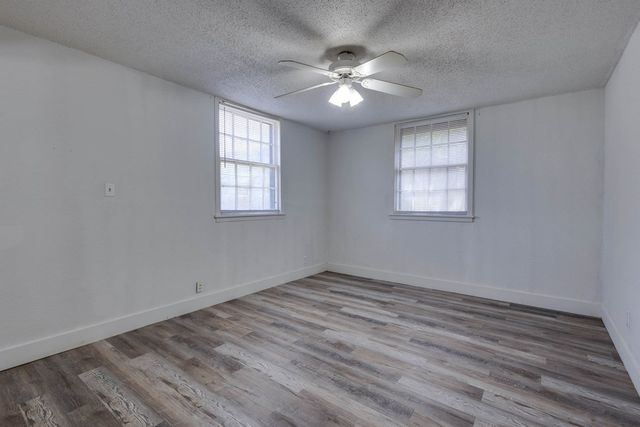 107 W 10th St, Big Spring, TX 79720