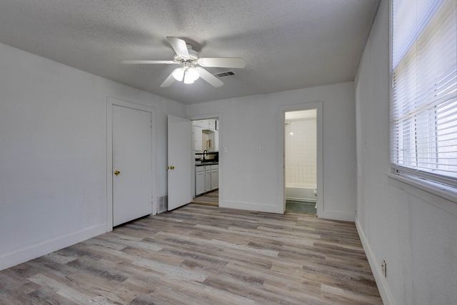 107 W 10th St, Big Spring, TX 79720