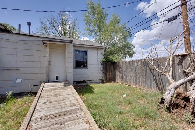 107 W 10th St, Big Spring, TX 79720