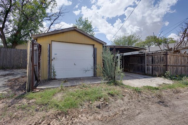107 W 10th St, Big Spring, TX 79720