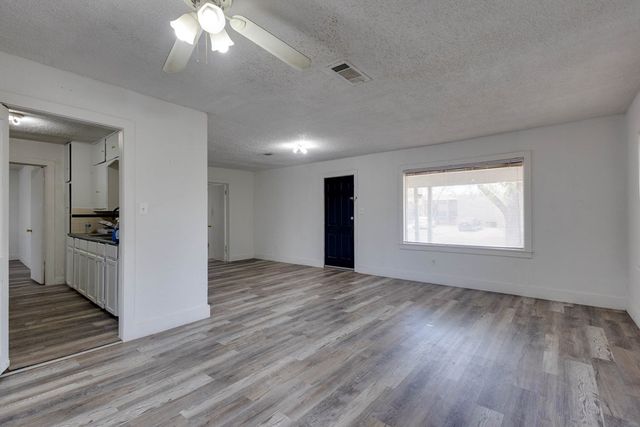 107 W 10th St, Big Spring, TX 79720