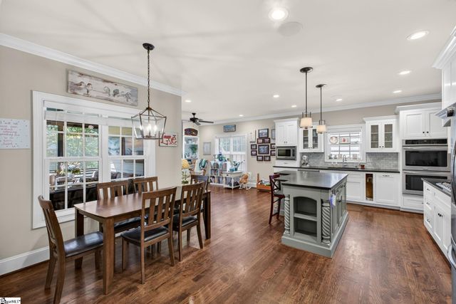 2 Fox Hunt Lane, Greer, SC 29651