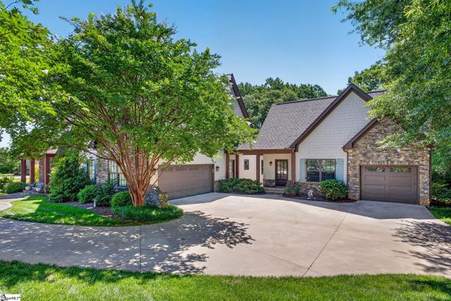 2 Fox Hunt Lane, Greer, SC 29651