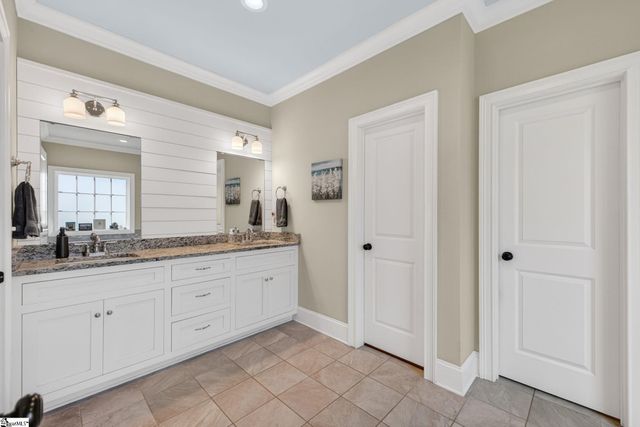 2 Fox Hunt Lane, Greer, SC 29651
