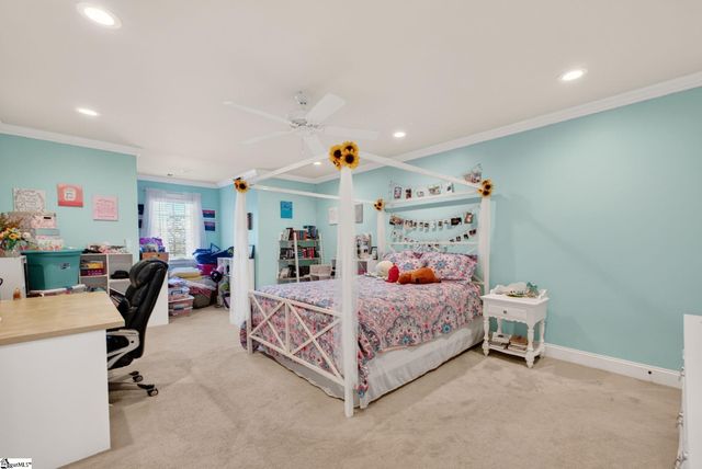 2 Fox Hunt Lane, Greer, SC 29651