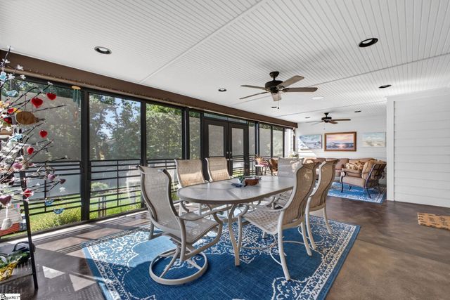 2 Fox Hunt Lane, Greer, SC 29651