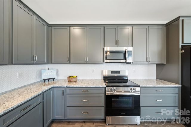 11507 Valley Oaks Lane, Stanfield, NC 28163