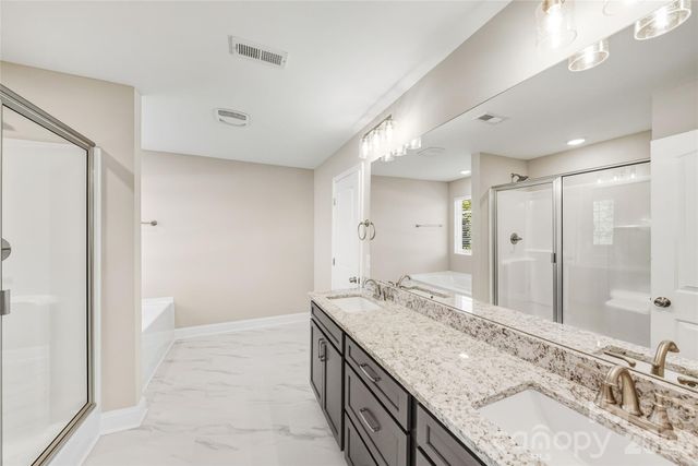 11507 Valley Oaks Lane, Stanfield, NC 28163