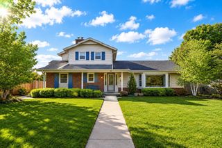 8 Steeplechase DRIVE, Racine, WI 53402
