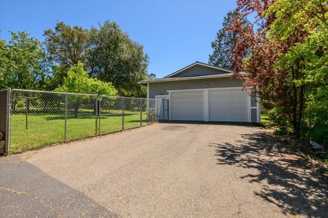 4104 Haven Ln, Shingle Springs, CA 95682