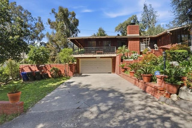 4400 Harrison Canyon, San Bernardino, CA 92404