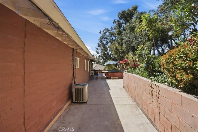 4400 Harrison Canyon, San Bernardino, CA 92404