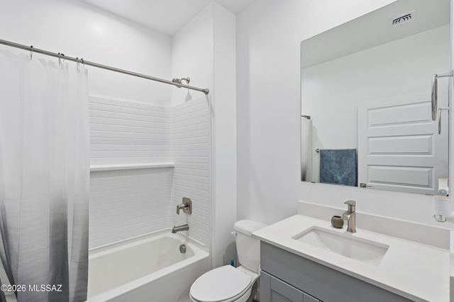 14061 E Crotalus Way, Vail, AZ 85641