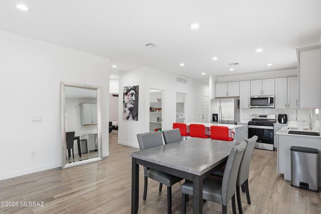 14061 E Crotalus Way, Vail, AZ 85641