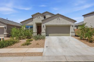 14061 E Crotalus Way, Vail, AZ 85641