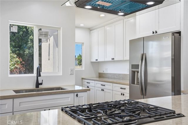 1433 N Neptune, Wilmington, CA 90744