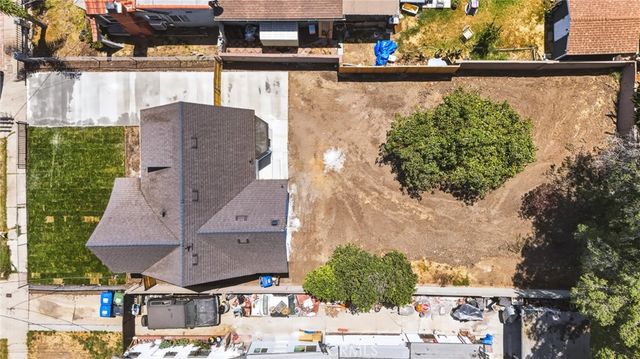 1433 N Neptune, Wilmington, CA 90744