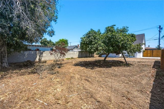 1433 N Neptune, Wilmington, CA 90744