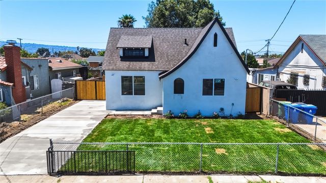 1433 N Neptune, Wilmington, CA 90744