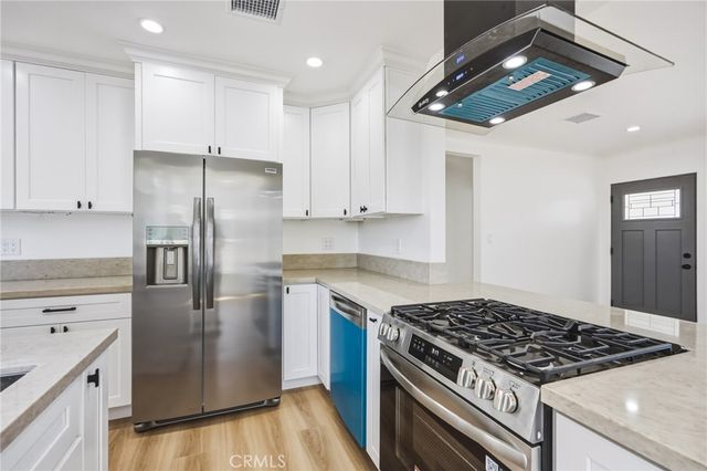 1433 N Neptune, Wilmington, CA 90744