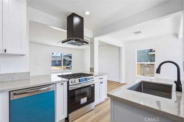 1433 N Neptune, Wilmington, CA 90744