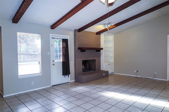 308 Golden Oaks DR, Georgetown, TX 78628