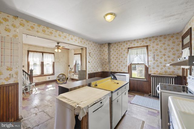 359 NORTH ST, Mcsherrystown, PA 17344