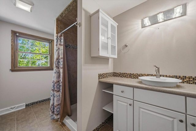 4134 W Fountain AVENUE, Brown Deer, WI 53209