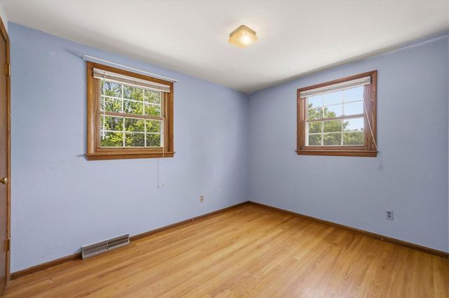 4134 W Fountain AVENUE, Brown Deer, WI 53209