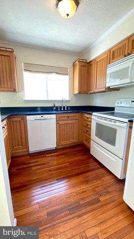 109 BREAKWATER CT, Joppa, MD 21085