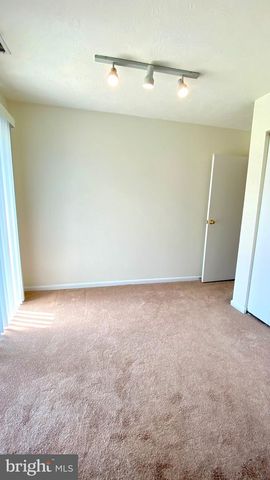 109 BREAKWATER CT, Joppa, MD 21085