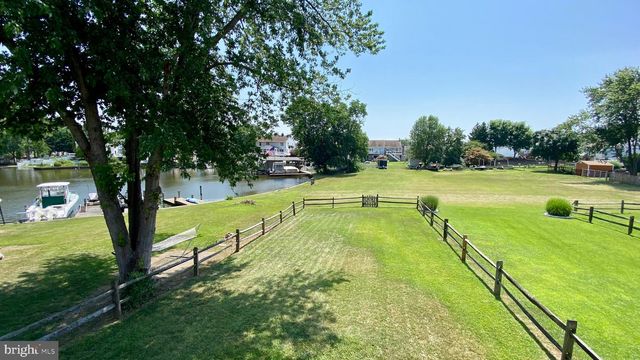 109 BREAKWATER CT, Joppa, MD 21085