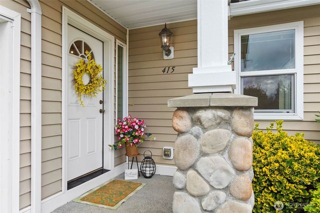 415 Yauger Way NW, Olympia, WA 98502