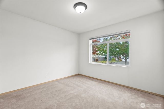 415 Yauger Way NW, Olympia, WA 98502