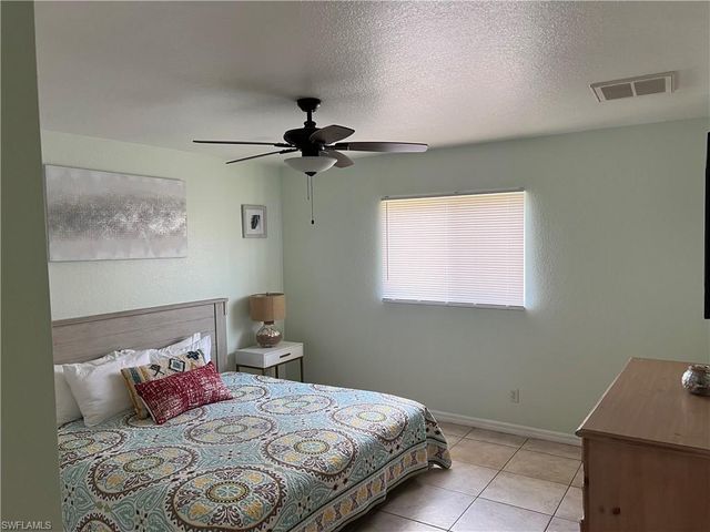 1333 SE 8th AVE 1401, Cape Coral, FL 33990