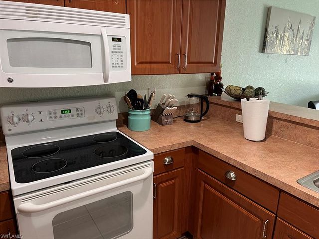 1333 SE 8th AVE 1401, Cape Coral, FL 33990