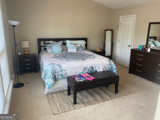 294 Balaban Circle, Woodstock, GA 30188