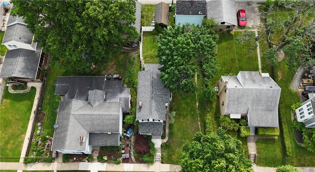 644 4th St, Oakmont, PA 15139