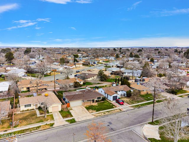 1289 Boyden Avenue, Lancaster, CA 93534