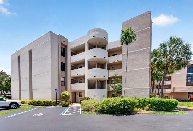 5750 Camino Del Sol 201, Boca Raton, FL 33433