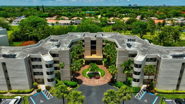 5750 Camino Del Sol 201, Boca Raton, FL 33433