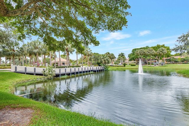 5750 Camino Del Sol 201, Boca Raton, FL 33433