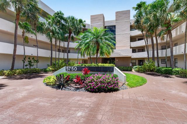 5750 Camino Del Sol 201, Boca Raton, FL 33433