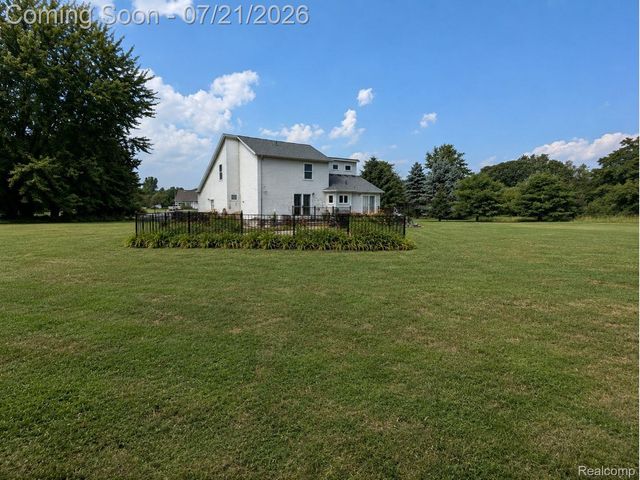 2581 Amy Court, Oxford Charter Township, MI 48371