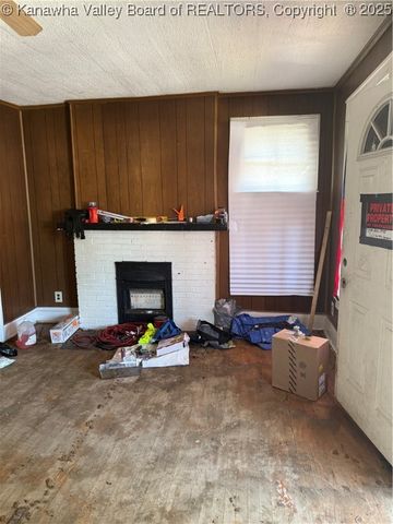 112 Park Drive, Charleston, WV 25302