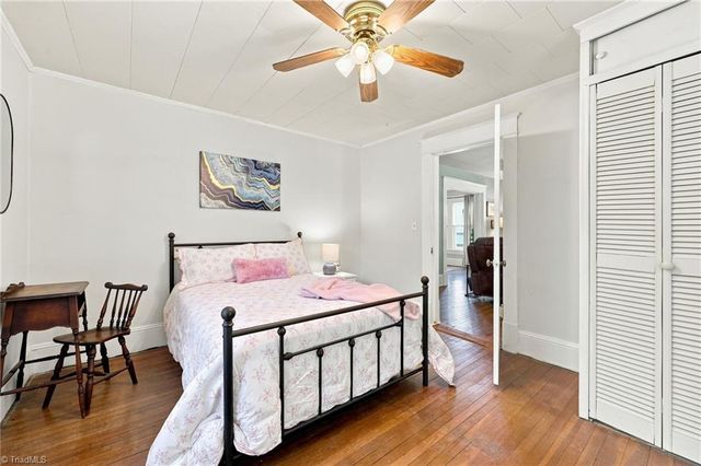 106 Crestwood Circle, High Point, NC 27260