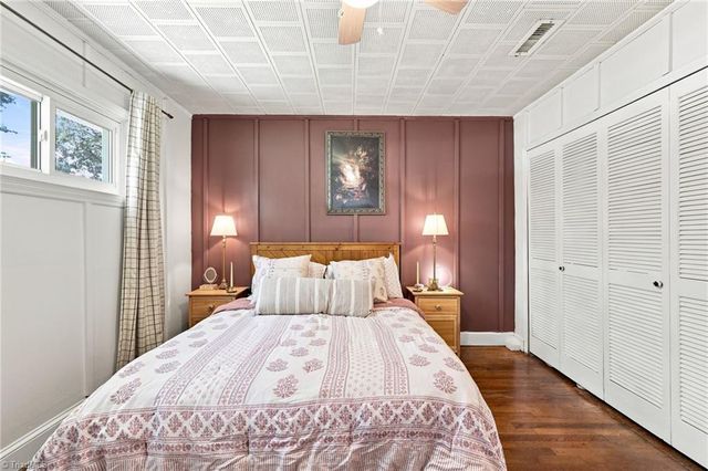 106 Crestwood Circle, High Point, NC 27260